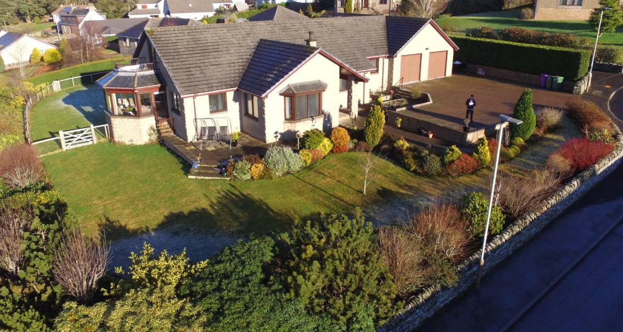 One Strathview B&B Forfar Εξωτερικό φωτογραφία